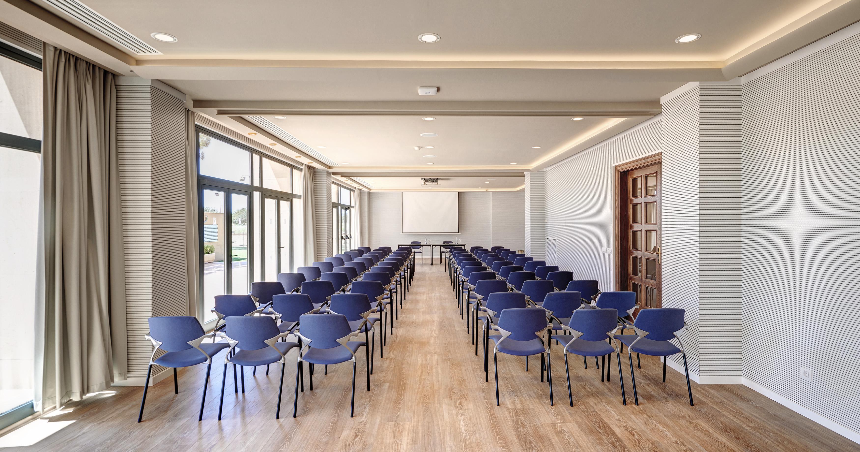 Hipotels Hipocampo Palace & Spa Кала Милор Екстериор снимка The conference room
