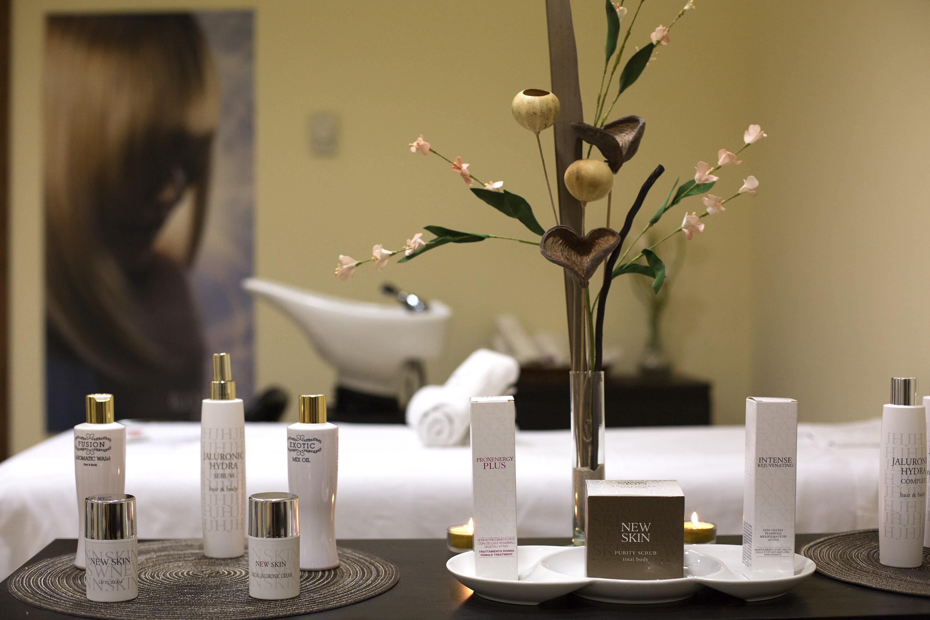 Hipotels Hipocampo Palace & Spa Кала Милор Екстериор снимка Products from the spa