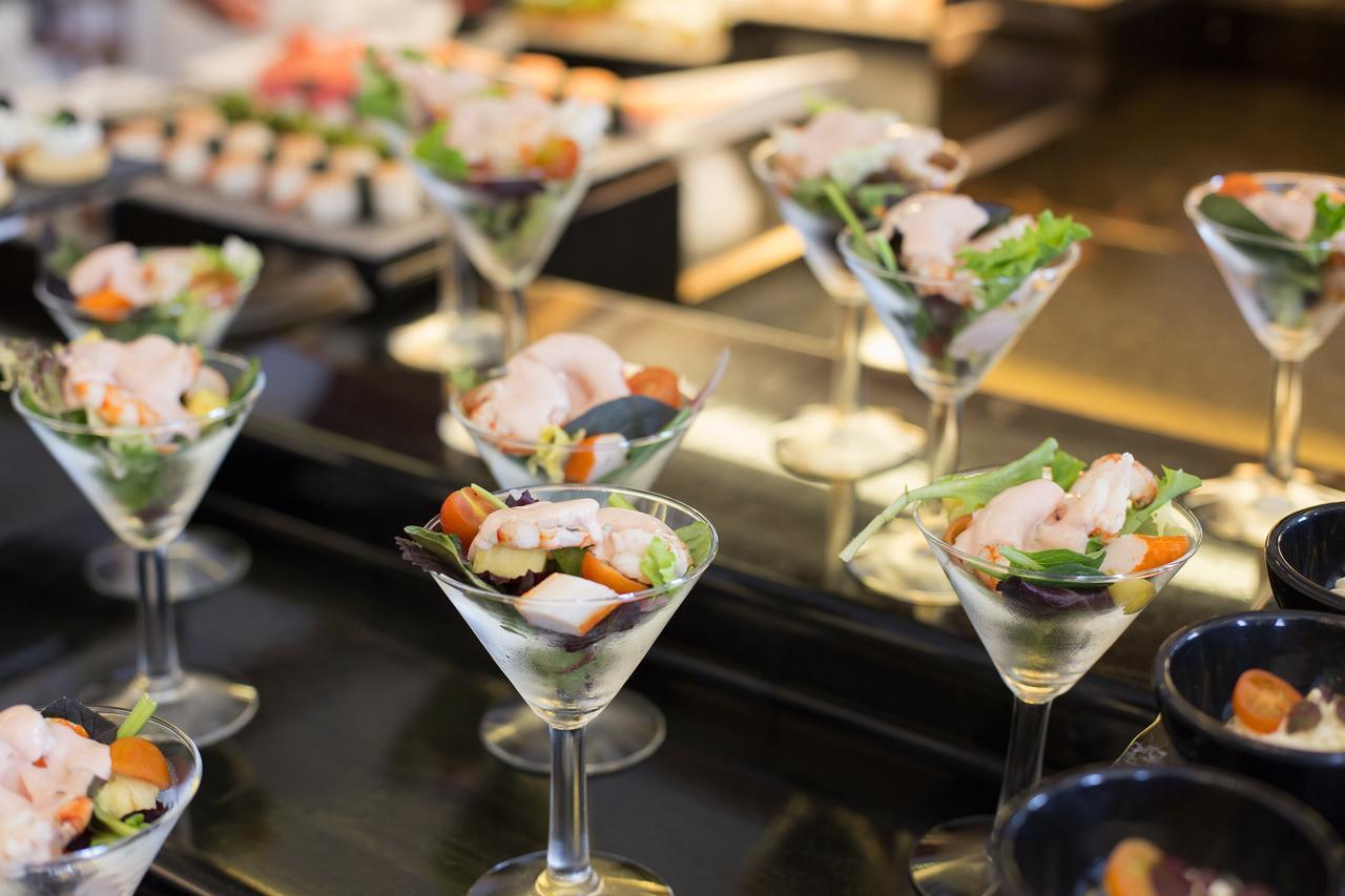 Hipotels Hipocampo Palace & Spa Кала Милор Екстериор снимка Seafood cocktail
